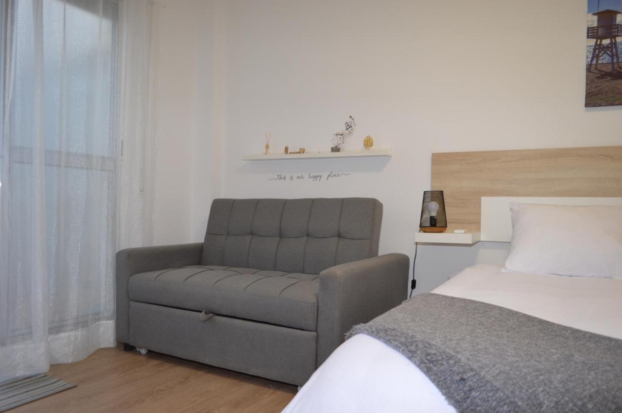 Floridos Playa Piso Reformado De 2 Habitaciones A 50M De La Playa La Cala Del Moral Ngoại thất bức ảnh